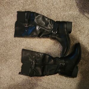 Croft and Barrow Black Knee High Boots sz 6.5